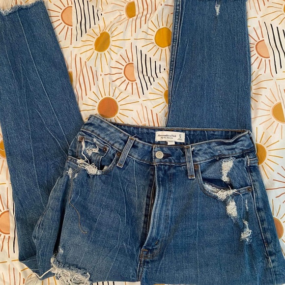 Abercrombie & Fitch Denim - abercrombie & fitch curve love mom jeans